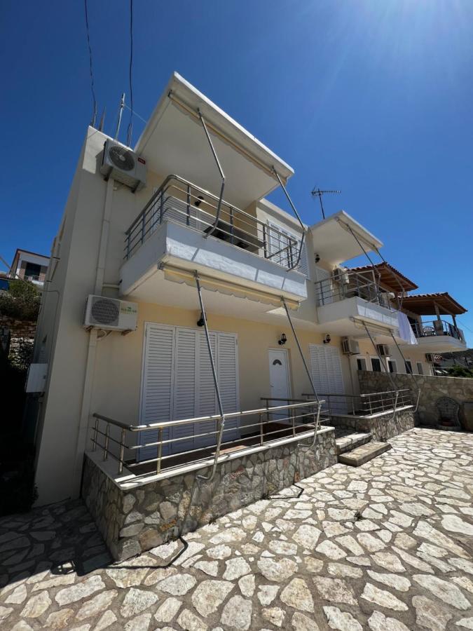 Fane'S Apartments Himarë Exterior foto